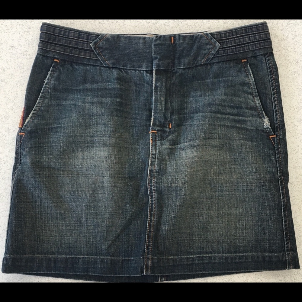 7 For All Mankind Dark Blue Mini Skirt sz 25